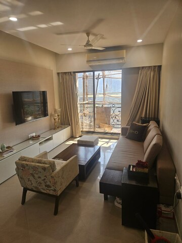 2 BHK Apartment For Rent in Raheja Acropolis, Deonar