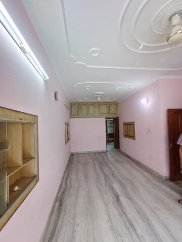 Bedroom in 1 BHK Independent House at Sector 4 – for Rent