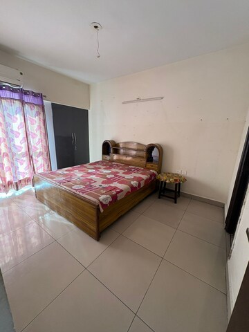 Bedroom in 3 BHK Villa at Sector 10 – for Rent
