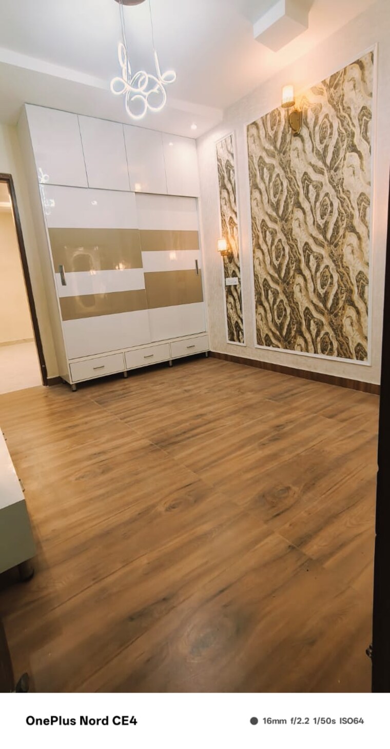 Room, ludhiana chandigarh hwy 3 Bedroom 1125 Sq.Ft. Apartment In LudhianA Chandigarh Hwy Mohali 8376826