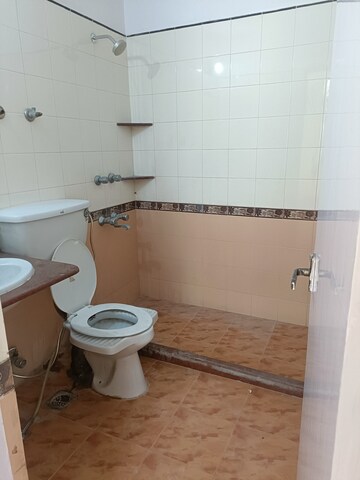 Bathroom in 3.5 BHK Builder Floor at Sector 52 – for Rent