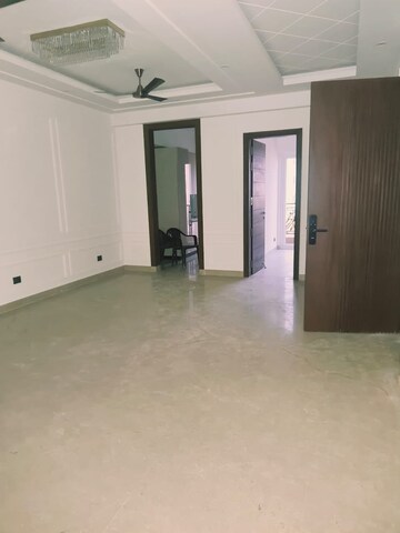 2 BHK Apartment For Rent in Pioneer Park Phase 1, Sector 61