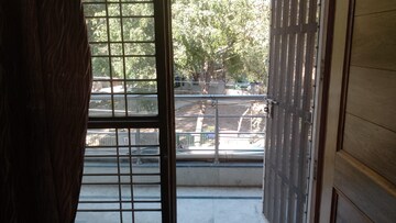 Balcony in 2 BHK Builder Floor at Sector 45 – for Rent
