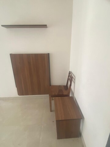 2 BHK Apartment For Rent in Sheth Irene, Malad West