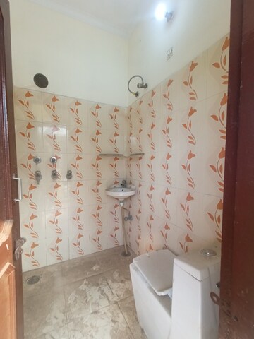 Bathroom in 1 BHK Independent House at Sector 12 Panchkula – for Rent