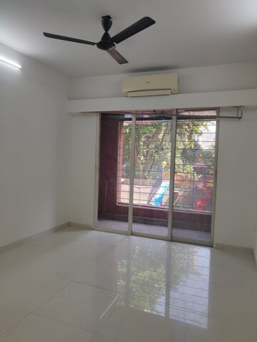 2 BHK Apartment For Rent in Vasant Valley Ivy Tower, Malad East