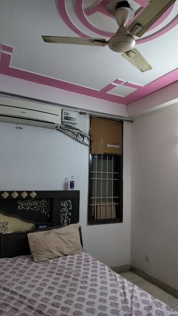 Room in 2 BHK Builder Floor at Ignou Road – for Rent