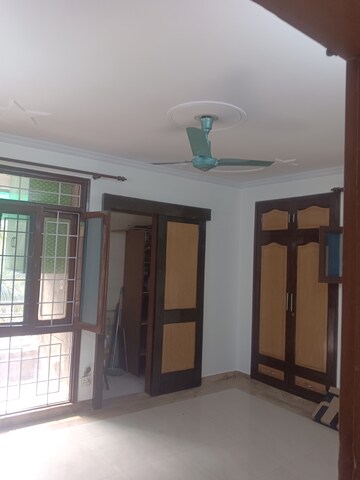 Building Lobby in 3 BHK Apartment at Gail Apartments, Sector 62 – for Rent