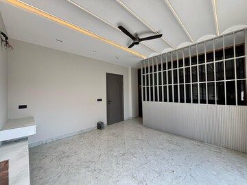 Building Lobby in 4 BHK Builder Floor at Sector 41 – for Sale