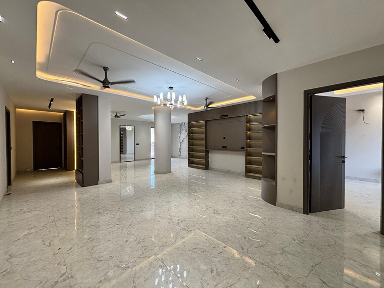 undefined, sector 41 4 Bedroom 450 Sq.Yd. Builder Floor In Sector 41 Faridabad 8377111