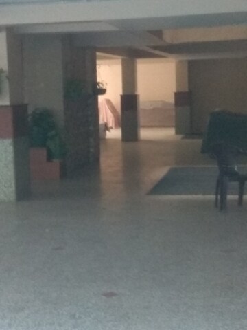 Parking in 4 BHK Builder Floor at New Friends Colony – for Rent