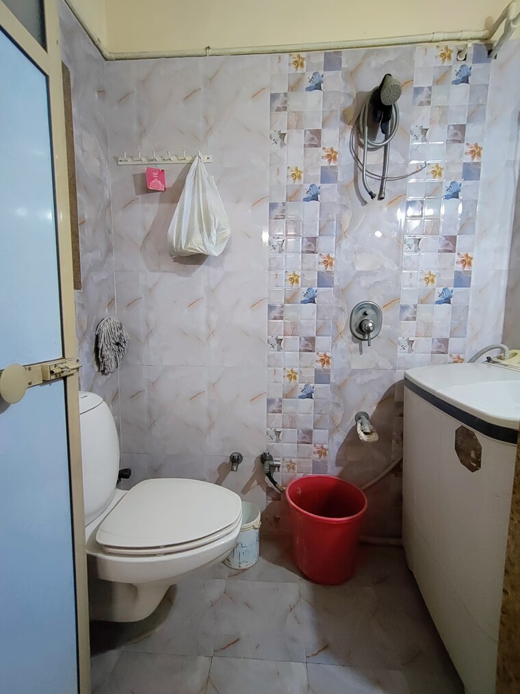 Bathroom, pragati-skyline 2 Bedroom 1000 Sq.Ft. Apartment In Dombivli West Thane 8377129