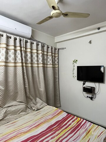 Room in 2 BHK Apartment at Sargam CHS Nanded, Sinhagad Road – for Rent
