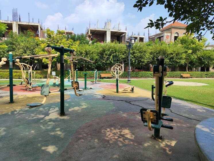 Garden, omaxe-metro-city  1740 Sq.Yd. Plot In Kalli Paschim Lucknow 8377190