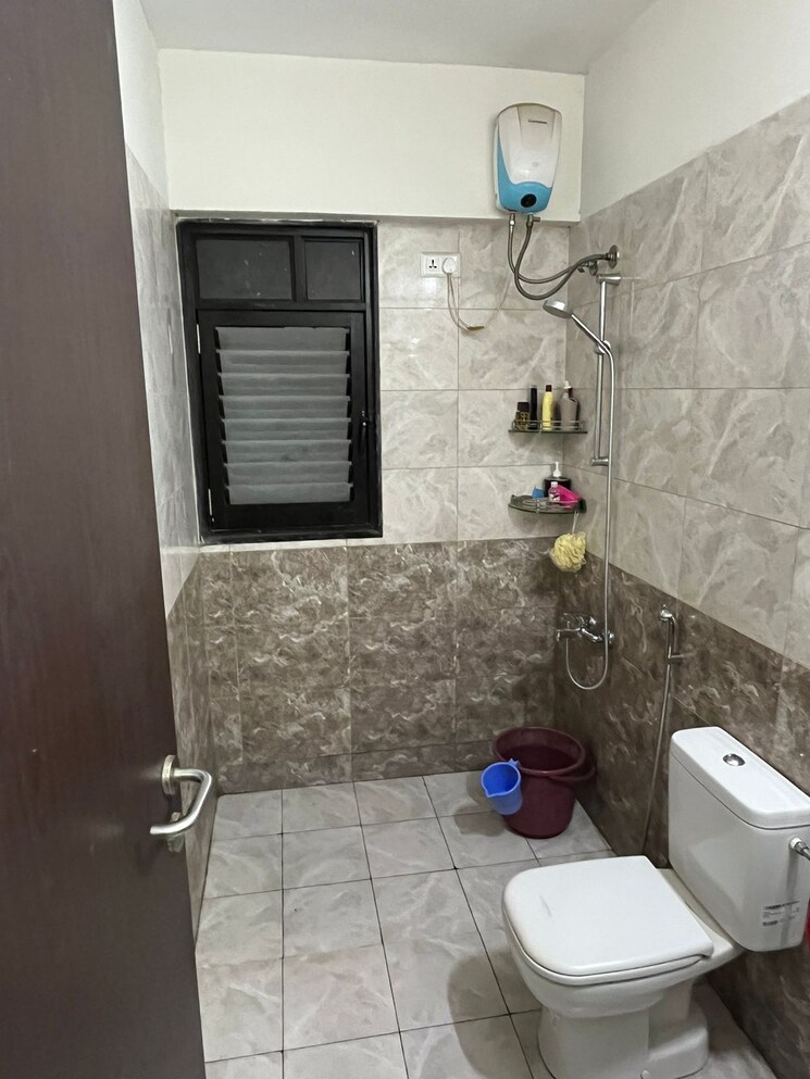 Bathroom, sargam-chs-nanded 2 Bedroom 761 Sq.Ft. Apartment In Sinhagad Road Pune 8377185
