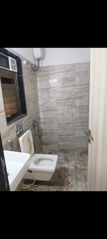 Bathroom in 1 BHK Apartment at Kanakia Spaces Sevens, Andheri East – for Rent