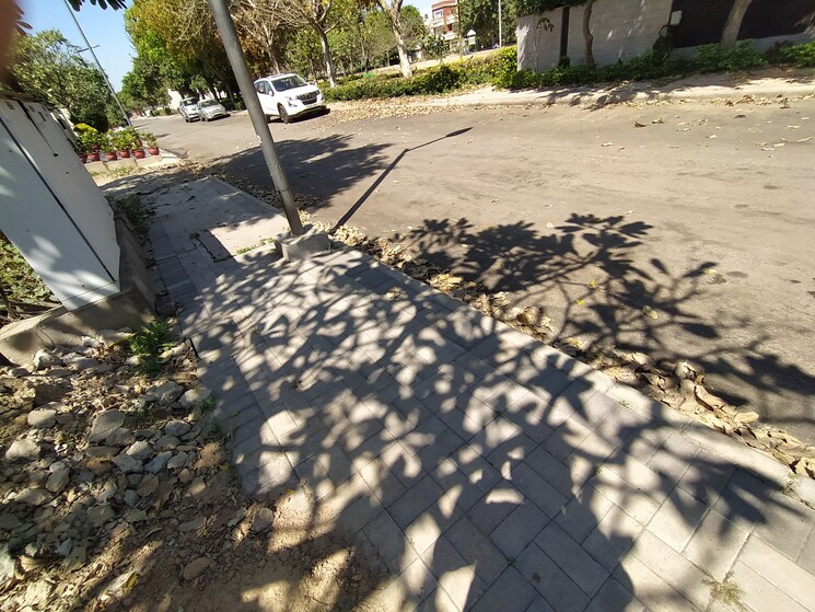 Exterior View, dlf-hyde-park  350 Sq.Yd. Plot In South Mullanpur Chandigarh 8377316