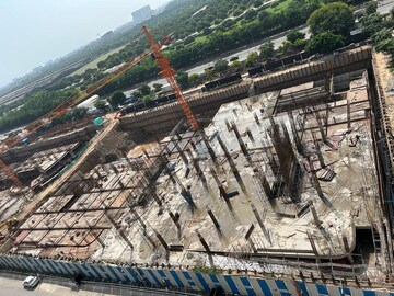  Showroom – Exterior View View at Sas Nagar - for Sale