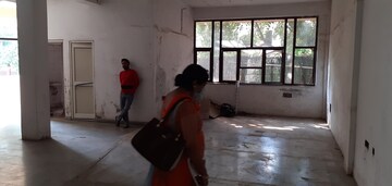 Parking in  Warehouse at Pace City 2 – for Rent