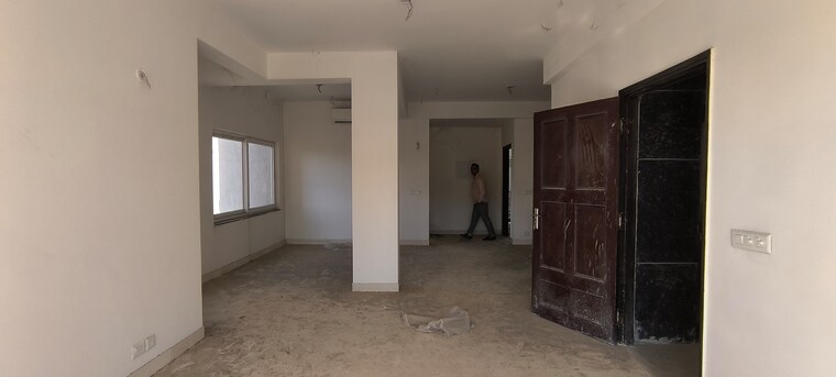 Room, bptp-amstoria 3 Bedroom 2400 Sq.Ft. Builder Floor In Sector 102 Gurgaon 8377435