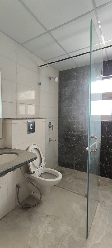 Bathroom in 3 BHK Builder Floor at BPTP Amstoria, Sector 102 – for Sale