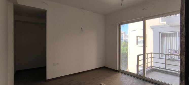 Room, bptp-amstoria 3 Bedroom 2400 Sq.Ft. Builder Floor In Sector 102 Gurgaon 8377435