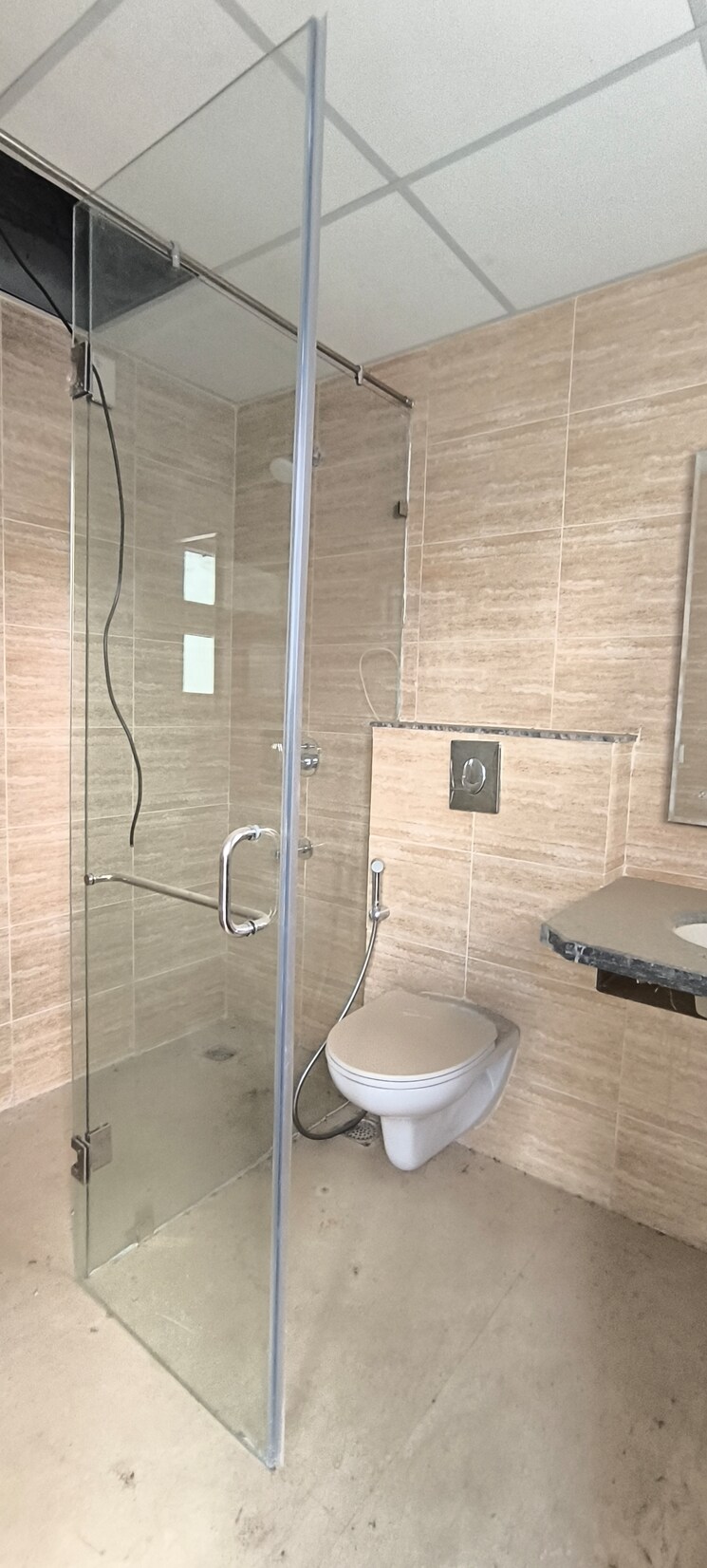 Bathroom, bptp-amstoria 3 Bedroom 2400 Sq.Ft. Builder Floor In Sector 102 Gurgaon 8377435
