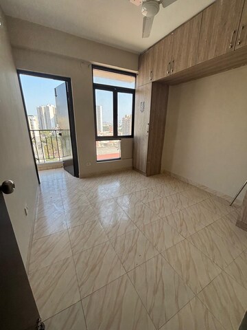 Room in 2 BHK Apartment at Apex Our Homes, Sector 37c – for Sale