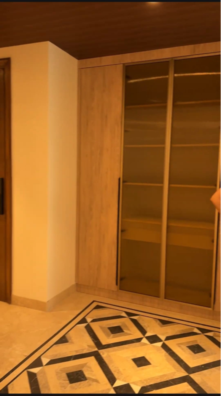 undefined, malcha marg 3 Bedroom 375 Sq.Yd. Builder Floor In Malcha Marg Delhi 8377487