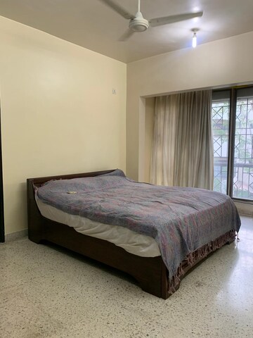 Bedroom in 3.5 BHK Apartment at Koregaon Park – for Rent