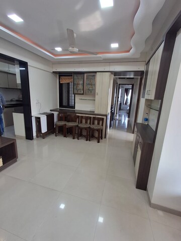 Living Room in 3 BHK Apartment at Chembur – for Rent