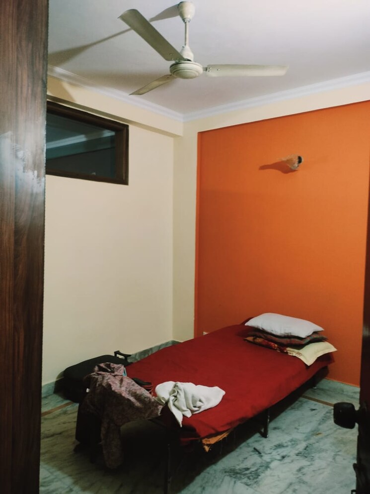 Bedroom, paryavaran complex 2 Bedroom 850 Sq.Ft. Builder Floor In Paryavaran Complex Delhi 8377650