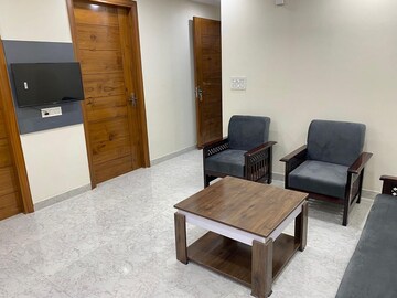 Living Room in 2 BHK Apartment at Sector 45 – for Rent