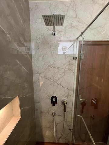 Attached Bathroom in 4 BHK Apartment at Saket – for Rent