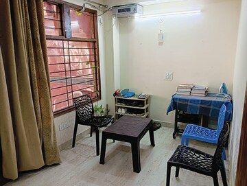 Living Room in 1 BHK Builder Floor at Naigaon – for Rent