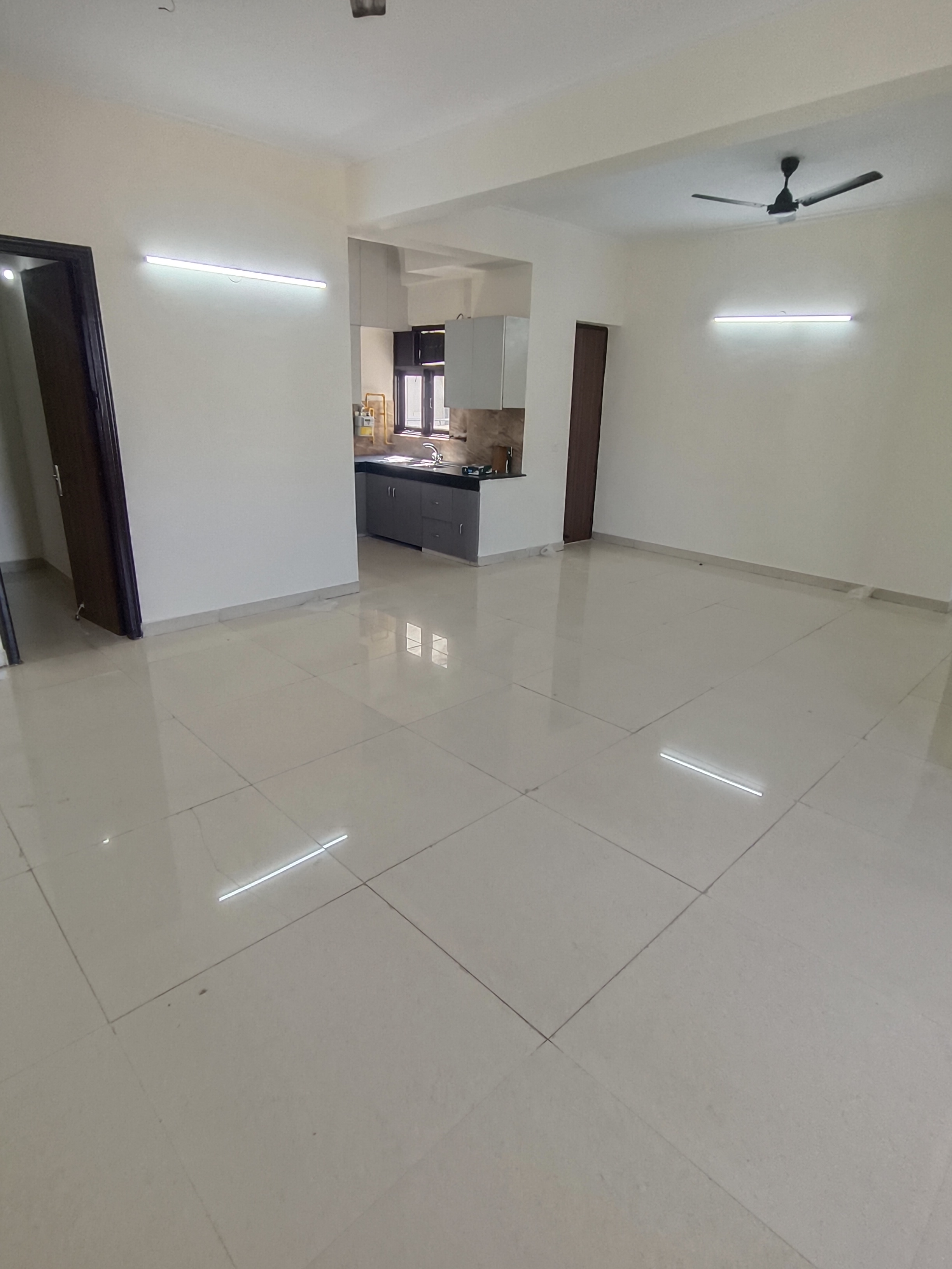 4 BHK + Study Room 3250 Sq.Ft. Apartment in Lord Krishna Apartment