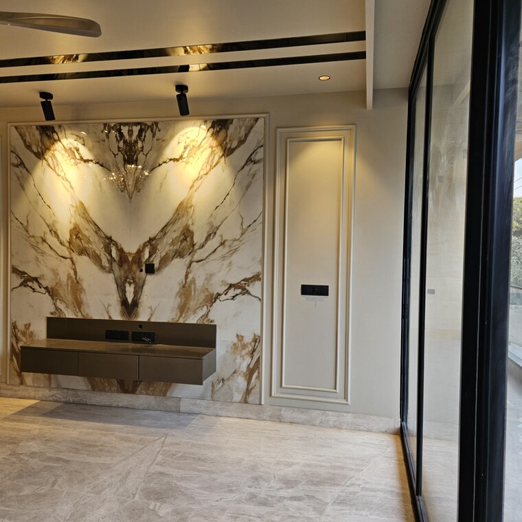 Bathroom, new rajinder nagar 4 Bedroom 375 Sq.Yd. Builder Floor In New Rajinder Nagar Delhi 8377912