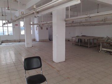 Parking in  Warehouse at Pace City 2 – for Rent