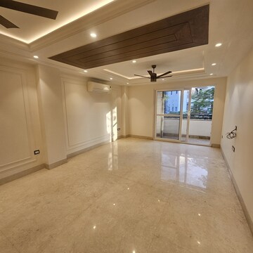 4 BHK Builder Floor For Sale in New Rajinder Nagar