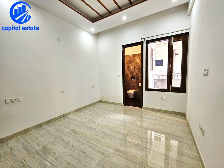 Room, peer mucchalla 3 Bedroom 1600 Sq.Ft. Apartment In Peer Mucchalla Zirakpur 8377993