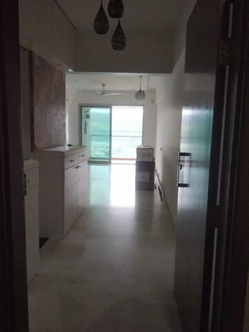 3 BHK Apartment For Rent in DB Orchid Woods, Goregaon East