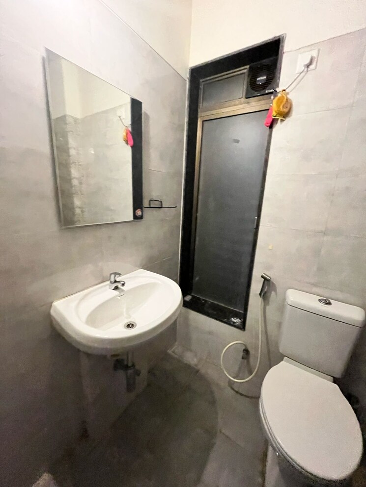 Bathroom, acme-ozone 2 Bedroom 1065 Sq.Ft. Apartment In Manpada Thane 8378062