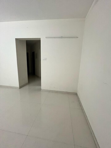 Room in 2 BHK Apartment at Acme Ozone, Manpada – for Rent