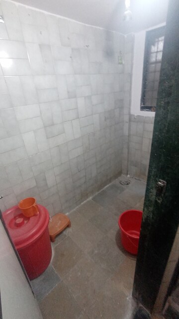 Bathroom in 1 BHK Apartment at Dombivli West – for Rent