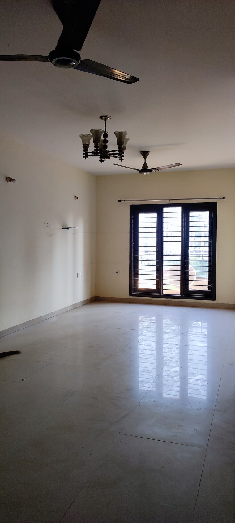 Room, rps-savana 2 Bedroom 955 Sq.Ft. Apartment In Sector 88 Faridabad 8378201
