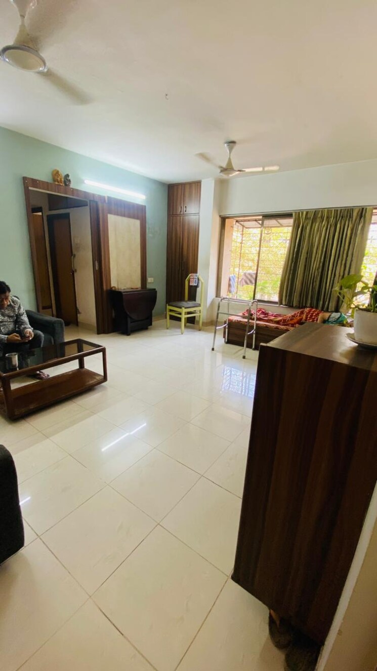 Living Room, raj-arcade-ii 2 Bedroom 930 Sq.Ft. Apartment In Kandivali West Mumbai 8378219