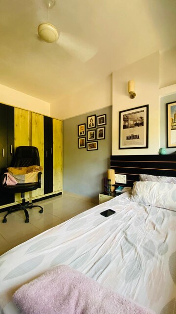 Bedroom in 2 BHK Apartment at Raj Arcade II, Kandivali West – for Sale