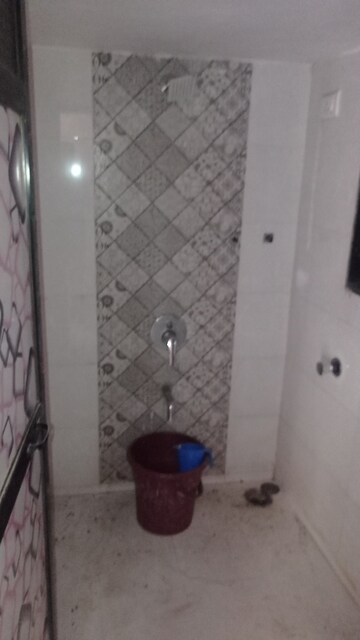Bathroom in 1 BHK Apartment at Dombivli West – for Rent