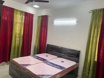 Bedroom in 3 BHK Builder Floor at Sector 47 – for Rent