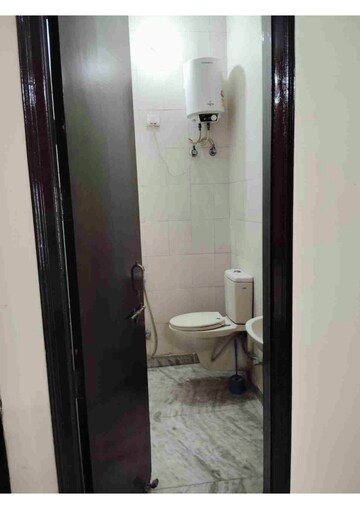 Bathroom in 3 BHK Builder Floor at Sector 47 – for Rent